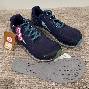 Altra Superior 4 Trail-Running Shoes - Women's